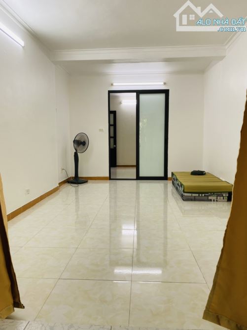Bán căn hộ TT 45m tầng 2 giá 3.45 tỷ đường Trần Tử Bình, Nghĩa Tân - 1