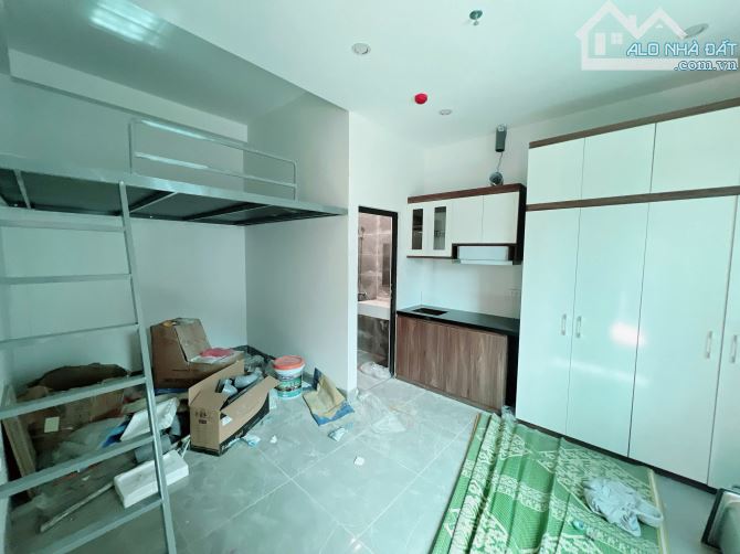 Cho Thuê CCMN 78 Quang Lãm Hà Đông 25m2 Gác Xép Cửa Sổ Ban Công Thang Máy Ful Đồ Trống 17P - 1