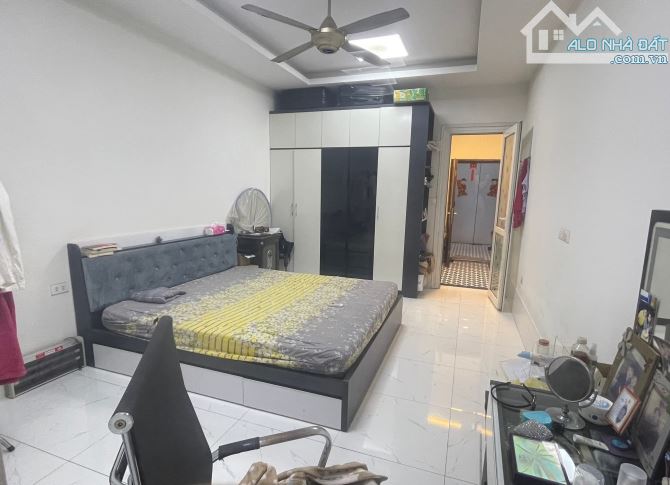 💚SIÊU PHẨM 450m2TẦNG 2 CHUNG CƯ THẤP TẦNG ĐỀN LỪ-MẶT PHỐ TÂN MAI-CĂN GÓC 3 THOÁNG-KD CAFE - 1
