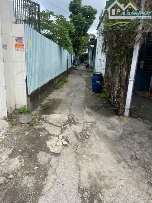 Nhà sổ hồng riêng 5mx10m 1 trệt 1 lửng đường thị trấn tân hiệp hóc môn - 1
