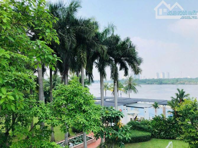 Villa Compound Riviera – Góc 2 mặt tiền View Sông Sài Gòn. DT: 592m2. Trệt 2 lầu. 280 tỷ - 1