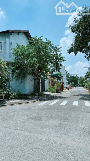 Chính chủ cần bán Biệt thự View Công viên 10PN - giá 13.8 Tỷ đã có sổ KDC Khang Điền - 1
