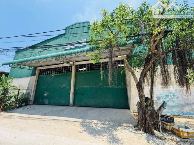 Bán xưởng kèm 10 phòng trọ đường Núi Cấm, Vĩnh Thái cách vòng xoay Võ Nguyên Giáp - 1