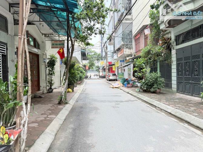 nhà mới tinh, 62m² x 5 tầng, mt 5.5m trung tâm hoàng mai - 1