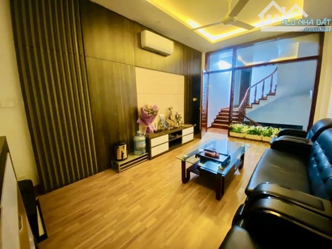 🏠 Nhà Đẹp Phân Lô Nguyễn An Ninh – 53m² x 5T, Gần Trương Định, Minh Khai - Giá 13,5 Tỷ - 1