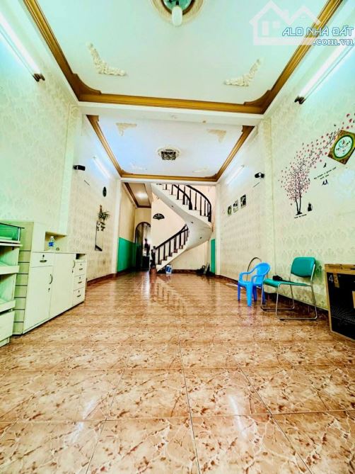 BÁN NHÀ KHU VIP BÀU CÁT GẦN MẶT TIỀN TRƯỜNG CHINH 3 TẦNG 90M2 HẺM THẲNG ĐẸP CHỈ 9.X TỶ - 1