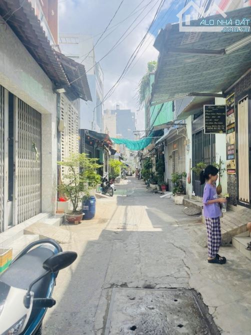 HỂM XE HƠI BÌNH TRỊ ĐÔNG, BÌNH TÂN - 2 TẦNG 47M2 - GIÁ 4,5 TỶ - 1