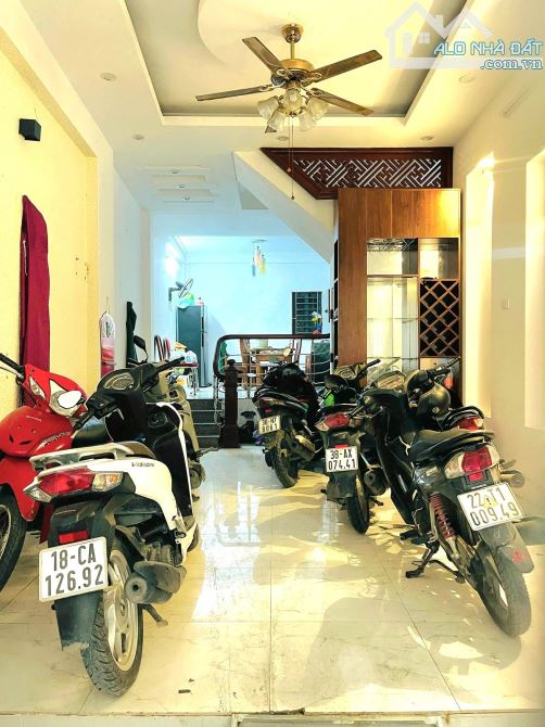MỸ ĐÌNH 49.5M², 4 TẦNG, MT 3.64M, 10.395 TỶ – 2 THOÁNG TRƯỚC SAU – NỞ HẬU – GẦN Ô TÔ - 1