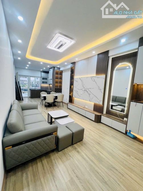 Đào Tấn -  Lõi Ba Đình -  70m - ngõ ô tô, thông, kinh doanh - 1