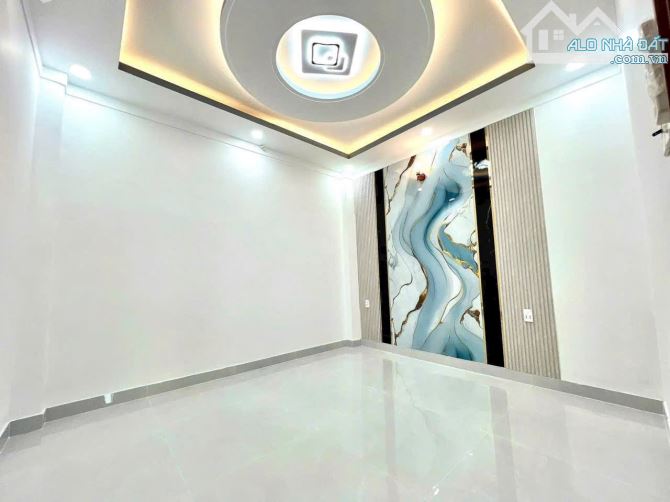 BÁN NHÀ PHỐ 3 TẦNG, NGUYỄN VĂN QUỲ, GẦN CẦU PHÚ MỸ, QUẬN 7, HẺM ÔTÔ, GIÁ CHỈ 6.x TỶ - 1