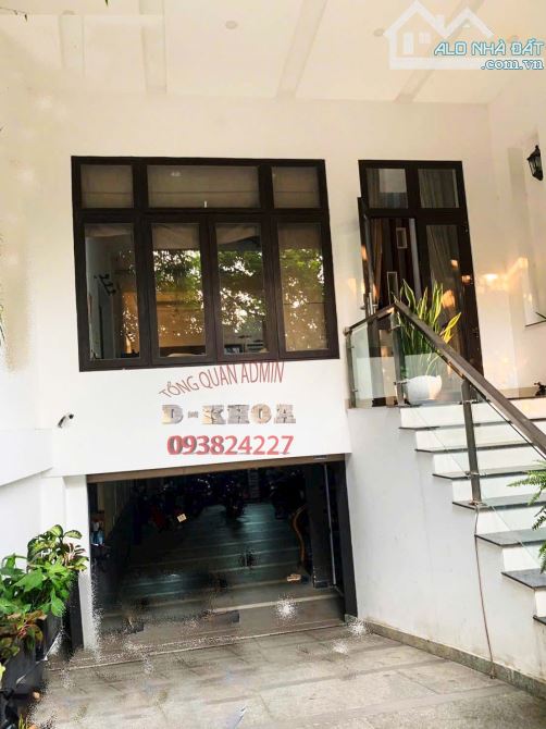 Cần Tiền bán gấp BT Compound nhánh view sông Sài Gòn Q2. Dt 135 m2 Chỉ 34 Tỷ - 1