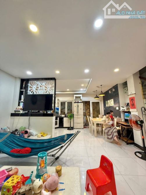 🏡 SIÊU PHẨM KẾ Q8 6M X 14M .3 TẦNG CHỈ 7TY2 TL CÁCH BX Q8 1 KM, CÁCH NG VĂN LINH 600M MT - 1