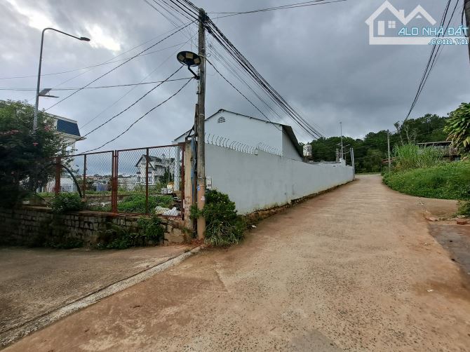 Cần bán Đất nn phân quyền. Phường lâm viên p8 cũ - 1