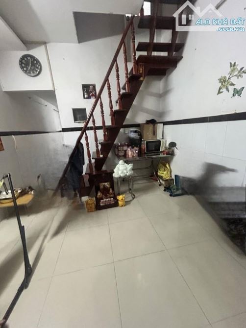Bán nhà 2 tầng, 70m2, ngang khủng 7m, Xe hơi vào nhà, ngay Phùng Tá Chu, Aeon, hơn 5 tỷ - 1