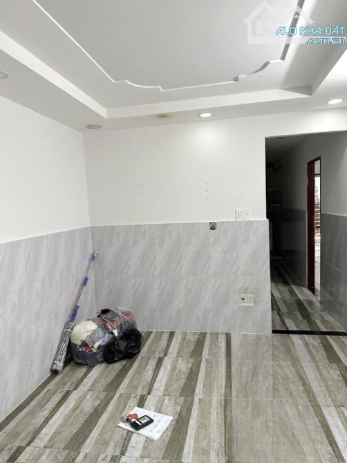 Bán CHDV 8 Phòng đường Tám Danh P4 Q8.Giá 9 tỷ TL - 1