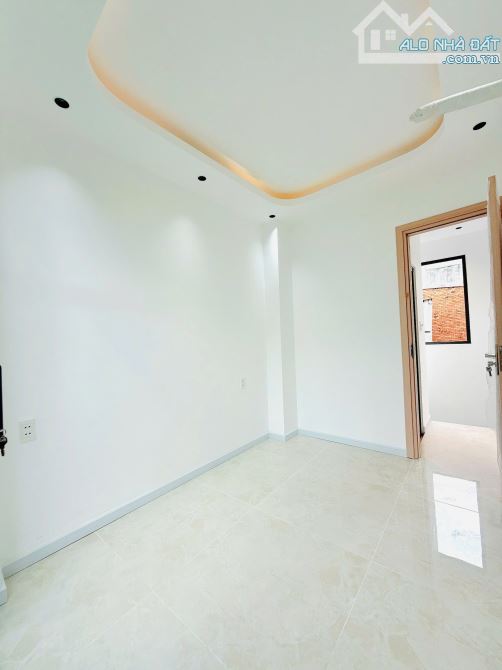 Nhà 2 tầng mới hẻm thông Nguyễn Duy P. Chánh Hưng. Giá 2,28 tỷ TL - 1