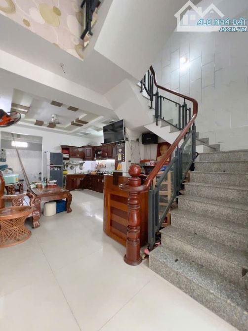 NHÀ ĐẸP LÊ VĂN THỌ GV - GẦN CV LÀNG HOA - HẺM 5M THÔNG SÁT MẶT TIỀN - 72M²(4,5×16) - 4 TẦN - 1