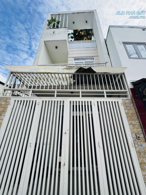 BÁN NHÀ 3 TẦNG, 2 MẶT HẺM Ô TÔ , GẦN 70m2, NGAY LÊ ĐÌNH CẨN NHỈNH 5 T - 1