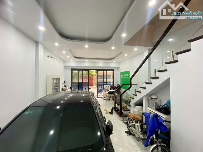 Hàng kín! 7T thang máy Yên Lãng, vỉa hè, ngõ 5m, kinh doanh, 2 thoáng, gara, 66m2 - 1