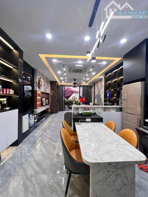 BÁN NHÀ PHÂN LÔ LINH ĐÀM - HOÀNG MAI - GARA - THANG MÁY - DT 80M X 5 TẦNG - MT 4.8M - 1