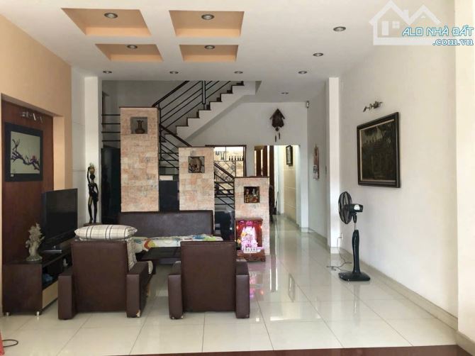 Bán nhà hẻm xe hơi Trần Trọng Cung, Q7, Dt 5 x22m, 3 lầu. Giá 9,5 tỷ - 1