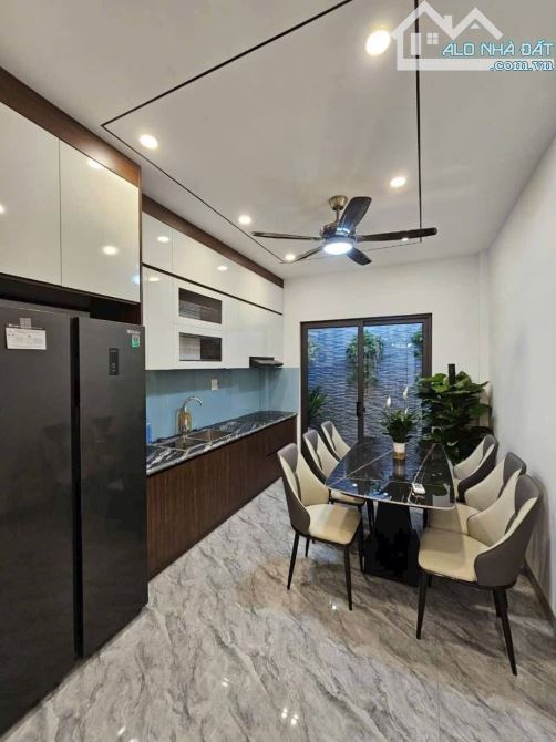 CỰC HIẾM Ô TÔ ĐỖ GẦN, MỘT NHẦ RA phố Trần Phú, Hà Đông 45m 5 tầng nhỉnh 8 tỷ, CÓ TL. - 1