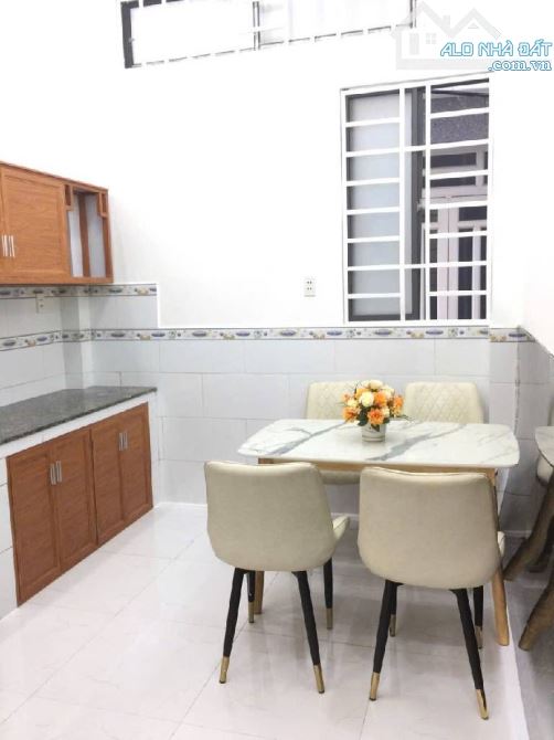 Bán gấp nhà đẹp ở ngay Lưu Hữu Phước, hẻm 4m, 40m2, 4T, SHR, HCĐ, chỉ 4.8 tỷ. - 1