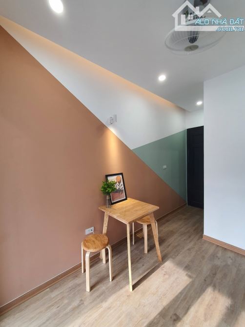 Tòa nhà 170m2 Nguyễn Thị Thập 8x22m 6 tầng thang máy 36 phòng ~ 2 tỷ / năm - 1