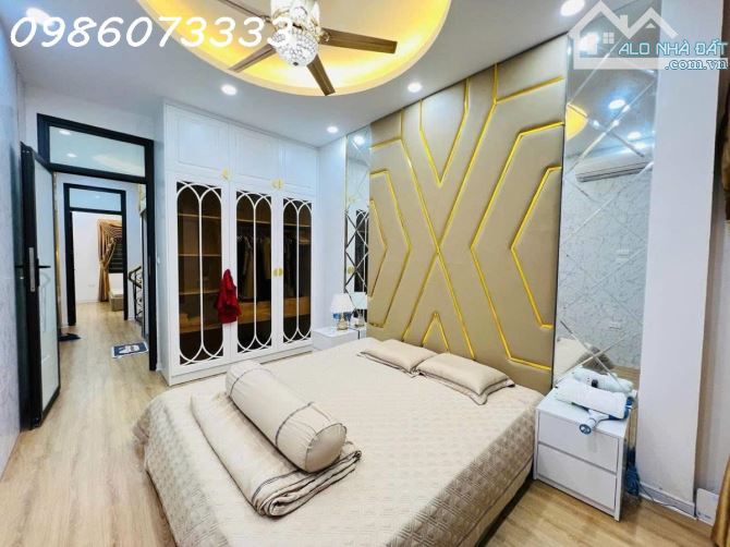 Đặng Tiến Đông 67m 5 tầng 13.88 tỷ ô tô đỗ cổng vip - 1