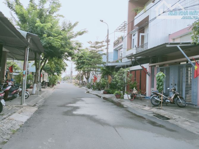 Bán đất đường 5m5 Triệu Quốc Đạt (Cẩm Lệ) diện tích 100m2 vị trí đẹp - 1