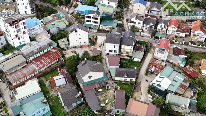 LÔ ĐẤT BIỆT LẬP PHẠM HỒNG THÁI CÁCH HỒ XUÂN HƯƠNG CHỈ HƠN 1KM - 1