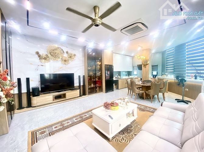 VẠN PHÚC LÔ GÓC 65M2 – MẶT TIỀN RỘNG – VIEW HIMLAM – VƯỜN HOA – NHÀ 7 TẦNG THANG MÁY - 1