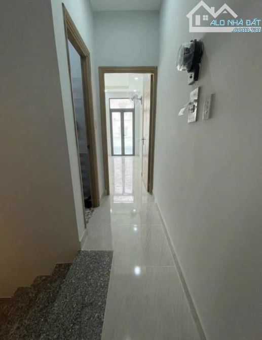 SANG TÊN NHÀ NGUYỄN KIỆM, P4, PHÚ NHUẬN. DT 68M2 GIÁ 5tỷ020. SỔ SẴN - 1