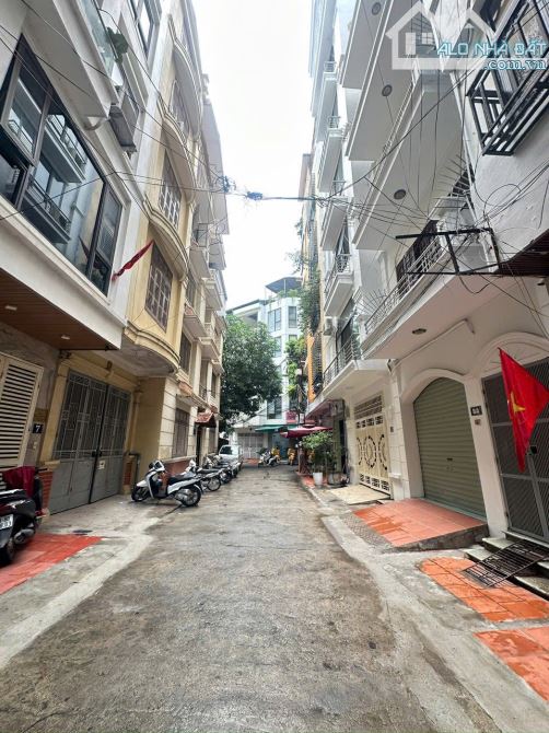 NHÀ PHÂN LÔ 21 TỶ 55m 5 TẦNG MT 4,8m VỈA HÈ Ô TÔ TRÁNH KINH DOANH PHẠM TUẤN TÀI CẦU GIẤY - 1