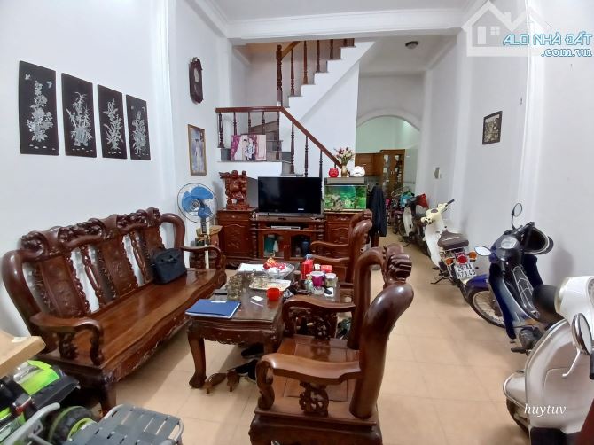 Tôi bán nhà Xuân La-Tây Hồ ngõ thông 3 ô tô tránh vỉa hè kd, 4.5m MT, 60m2 5T nhỉnh 24 tỉ - 1