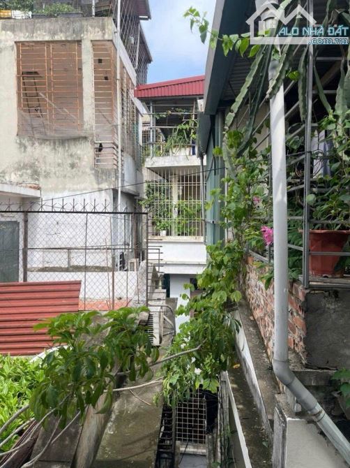 NHÀ ĐẸP Ở NGAY – NGÕ RỘNG 2,5M – CÓ THỂ LÊN THÊM TẦNG, KHƯƠNG TRUNG – THANH XUÂN - 1