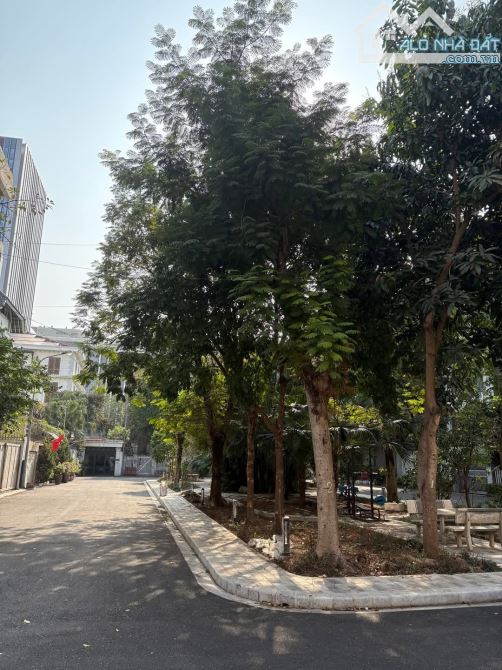 Cho thuê nhà Biệt thự Vườn Đào Lạc Long Quân, Tây Hồ. 45 triệu/tháng. Phù hợp làm VP, Cty - 1