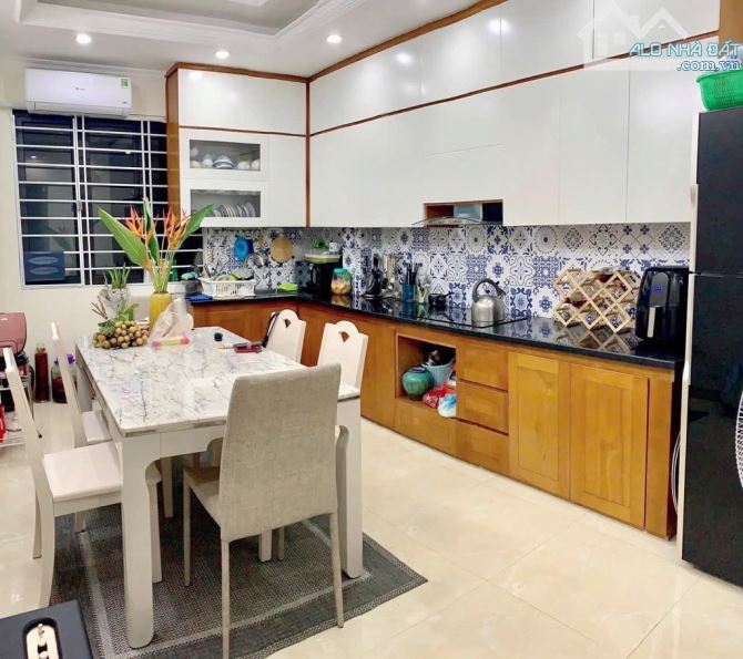 Hơn 9 tỷ. Nhà đẹp HÀM NGHI - 6 tầng - gần ô tô - bãi ô tô 20m - khu cán bộ CC - Full đồ. - 1