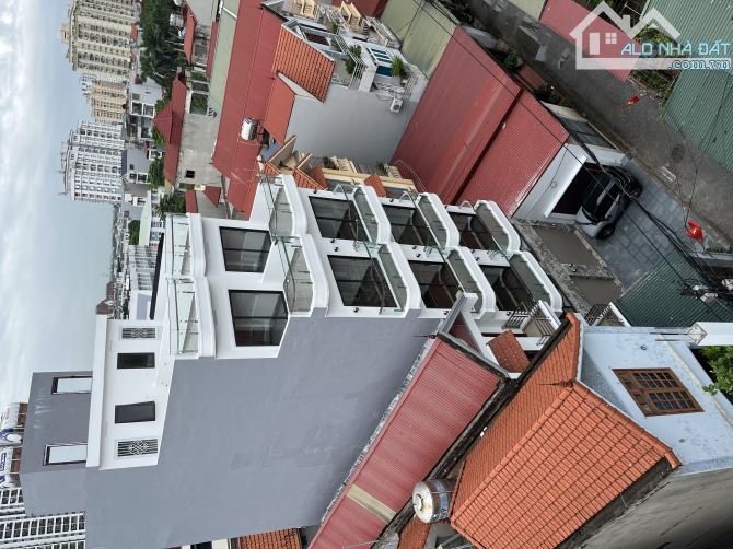 🏡 NHÀ ĐẸP PHÚC ĐỒNG – 75M², Ô TÔ VÀO NHÀ – GIÁ HƠN 14 TỶ - THIẾT KẾ HIỆN ĐẠI - THANG MÁY - 1