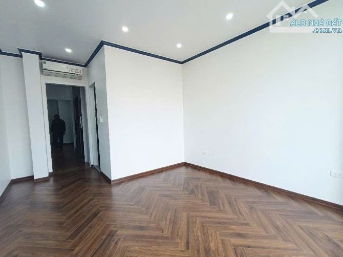 BÁN NHÀ PHÚ VIÊN – CĂN GÓC 2 MẶT THOÁNG – Ô TÔ TRÁNH – GARA – SỔ CHÍNH CHỦ - 1