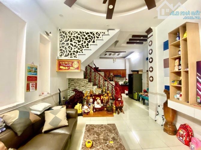 Bán nhà Q12 Hiệp Thành-Dt 50m² 4 Tầng khu nhiều nhà cao tầng-Giá 5.2 tỷ. - 1