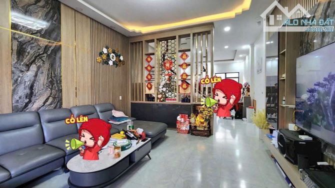 NHÀ MÊ KIÊN CỐ 3 PHÒNG NGỦ HẺM Y NIKSOR: GIÁ 3.6 tỷ - 1