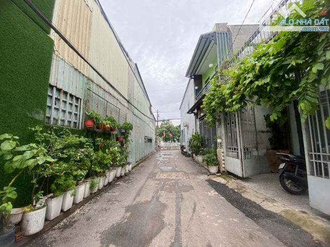 Siêu phẩm Tân Phú, Nhà 74m2, 4 tầng, để ô tô trong nhà, Giá 8.8 tỷ TL - 1