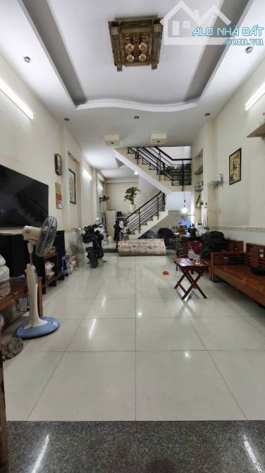 BÁN GẤP NHÀ GẦN Mặt Tiền Trường Chinh, 4x14, 4 Tầng Đúc, Giá 6 tỷ hơn. - 1