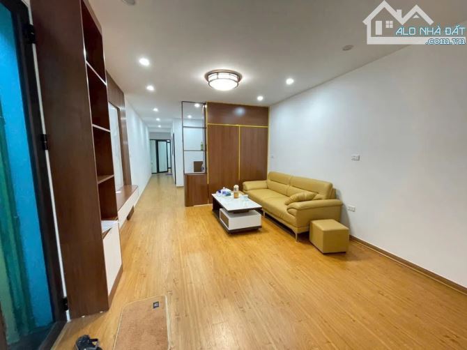 Bán gấp nhà TT  Đại học Sư phạm Hà nội  , 90m2 , 3 phòng ngủ ,  giá 4,2 Tỷ - 1