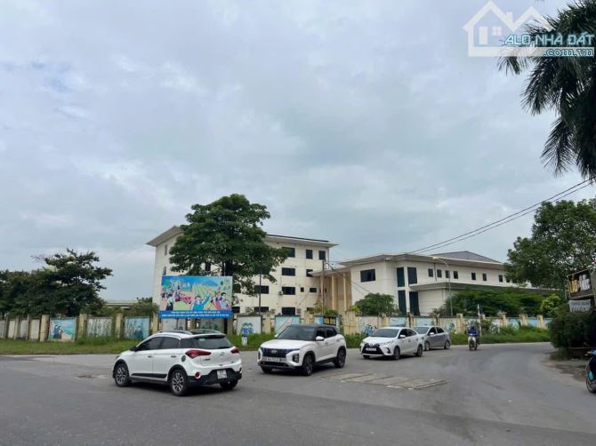 CHỦ BÁN ĐẤT TẶNG NHÀ 2,5 TẦNG DIỆN TÍCH 55M2 TẠI MAI ĐÌNH SÓC SƠN - 1