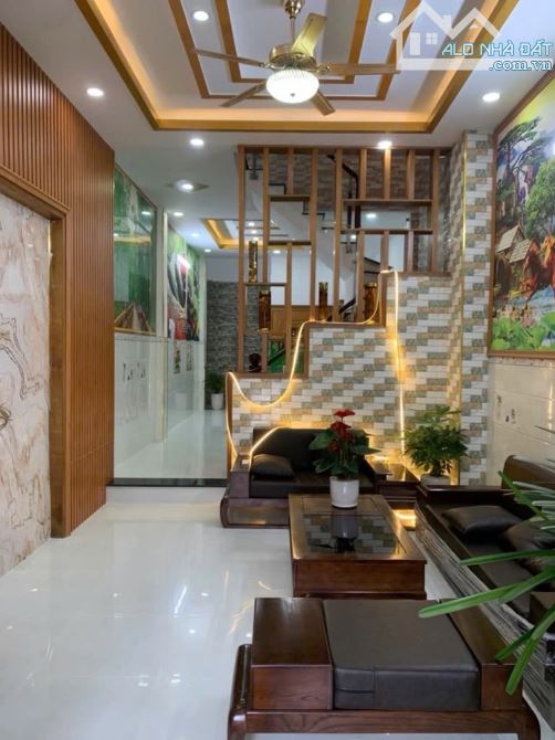 🔥BÁN NHÀ KẾ LÂM THỊ HỐ HẺM OTO – FULL NỘI THẤT – NHÀ NỞ HẬU – 3 TẦNG CHỈ NHỈNH 5 TỶ 🔥 - 1