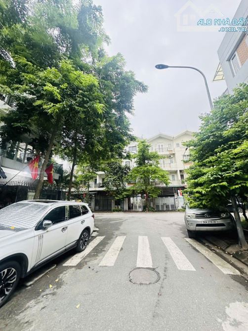 BÁN LIỀN KỀ TÂY MỖ - VỈA HÈ – Ô TÔ TRÁNH – KINH DOANH ĐỈNH - S= 90M2 – GIÁ 15.8 TỶ. - 1