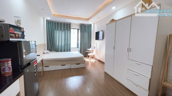 HƠN 8 TỶ, NHÀ NGUYỄN VĂN CỪ 40M, 5T, MT 4M, Ô TÔ VÀO NHÀ, NGÕ THÔNG, DÒNG TIỀN ĐỀU. - 1