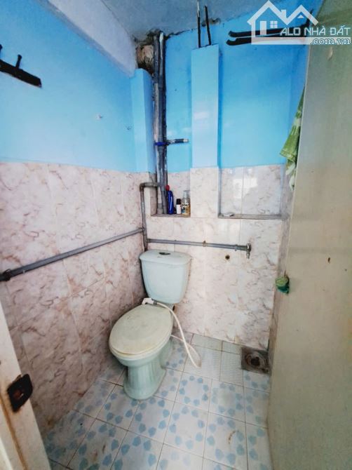 NHÀ LÔ GÓC TÂN PHÚ, (1.9x9M), 3 TẦNG, 2PN, 2WC, LŨY BÁN BÍCH, P. TÂN THỚI HÒA. GIÁ 1 TỶ TL - 12